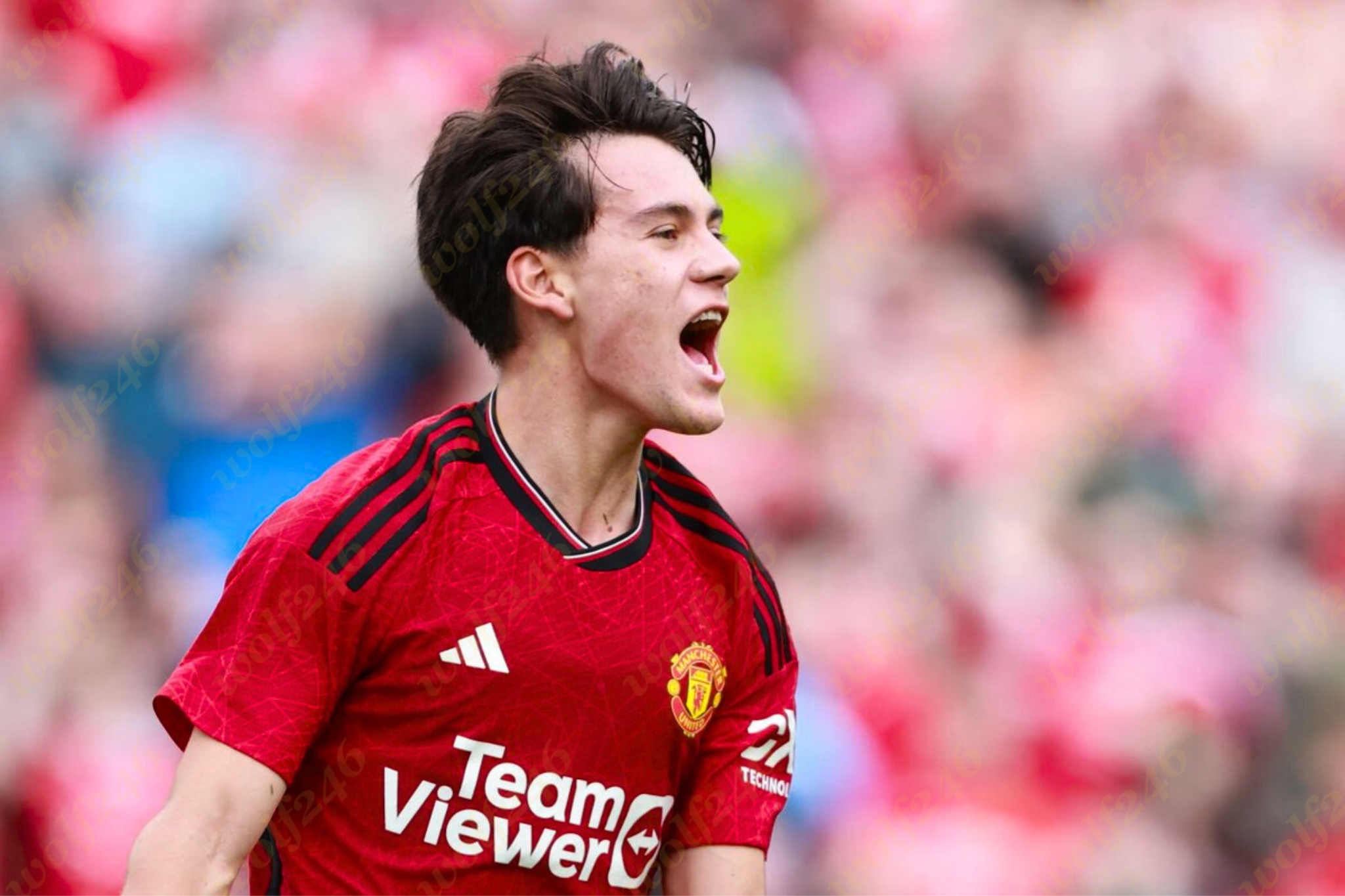 Facundo Pellistri ត្រូវបានក្លឹបទាំងបីនេះដណ្តើមគ្នាចង់ខ្ចីជើងពីក្លឹបបីសាចក្រហម