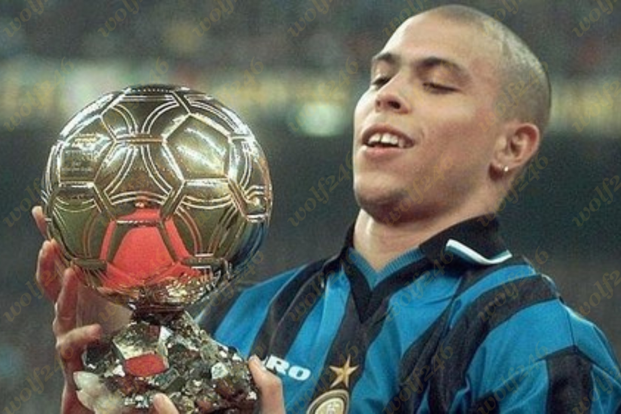នេះជាកីឡាករដែល​ឈ្នះ​ពាន​ Ballon d’Or ក្នុង​វ័យ​ក្មេង​ជាង​គេ​បំផុត