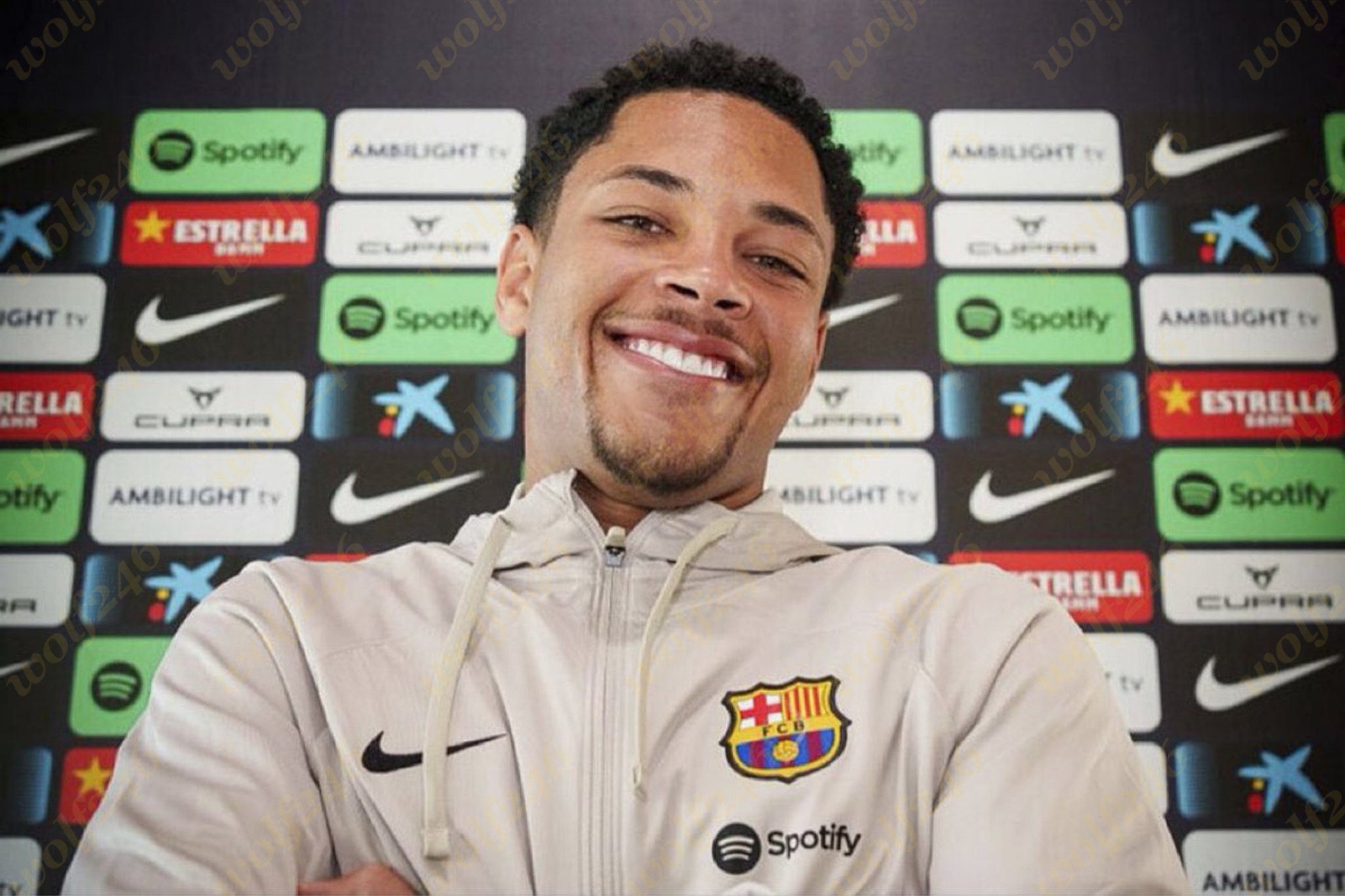 Vitor Roque កំពុងទទូចអោយ Barcelona ចុះហត្ថលេខាលើតារាឆ្នើមប្រេស៊ីលម្នាក់នេះចូលក្រុម