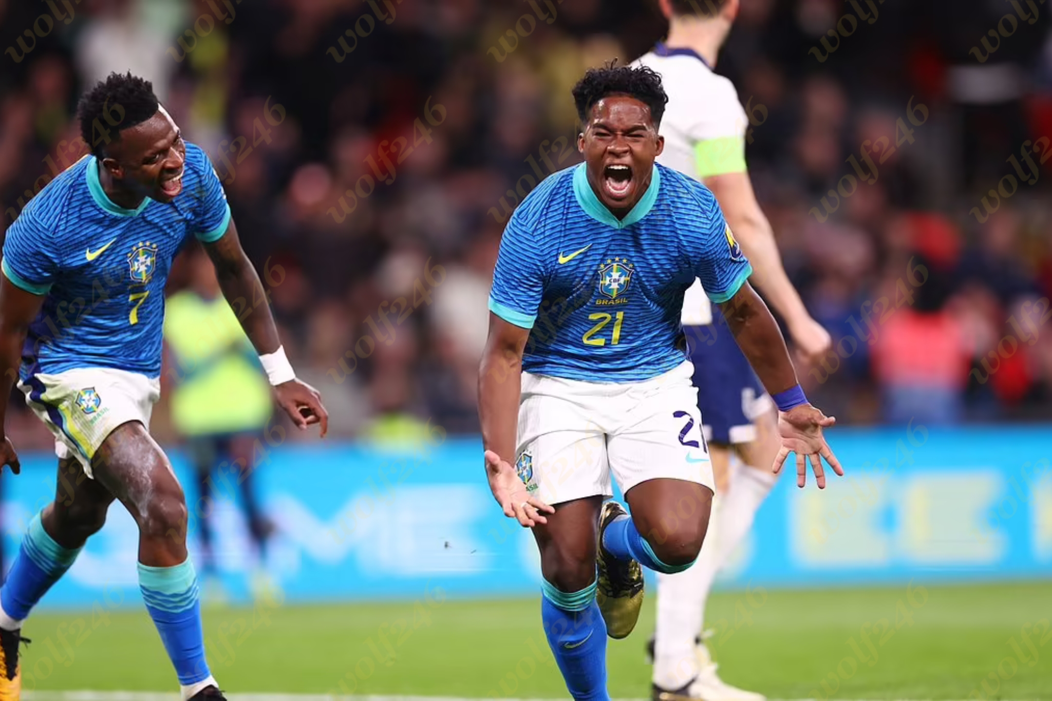 Kendrick ជួយប្រេស៊ីលផ្តួលអង់គ្លេសដល់ផ្ទះខណៈ Vinicius ជាអ្នករួមចំណែកដ៏សំខាន់