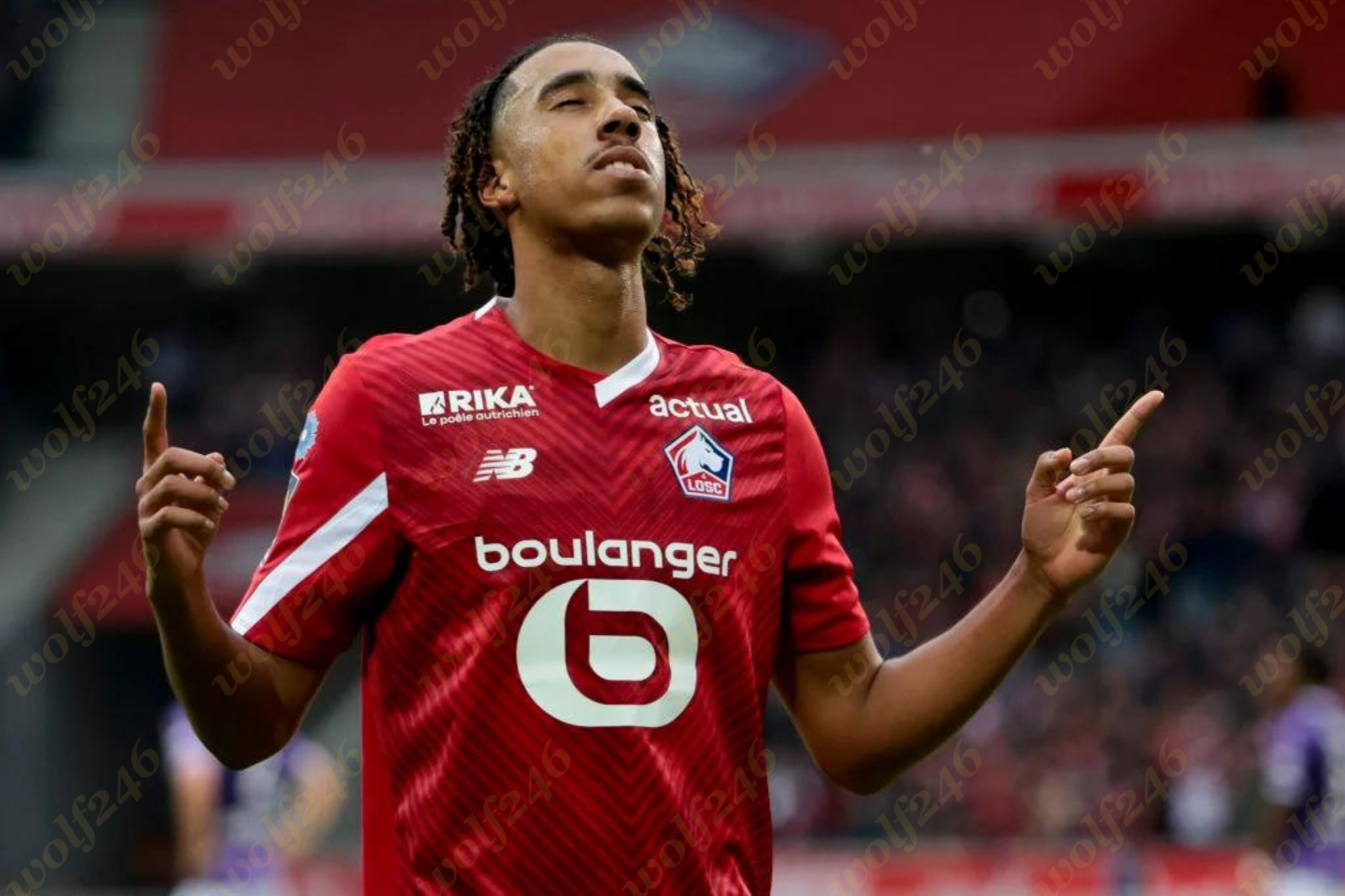 តារាឆ្នើមនៅលីគបារាំងម្នាក់នេះ ចង់ចូលរួមជាមួយតែក្លឹប Real Madrid ប៉ុណ្ណោះមិនមែន Man Utd ទេ