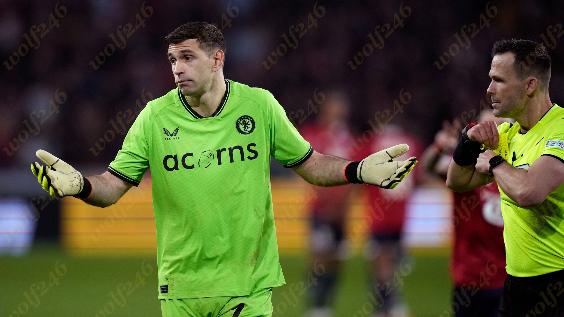 Martinez អ្នកចាំទីរបស់ Aston Villa នឹង​ត្រូវ​ព្យួរ​ឈ្មោះ​នៅ​ប្រកួត​ជើង​ទី ១ ទល់ Olympiacos