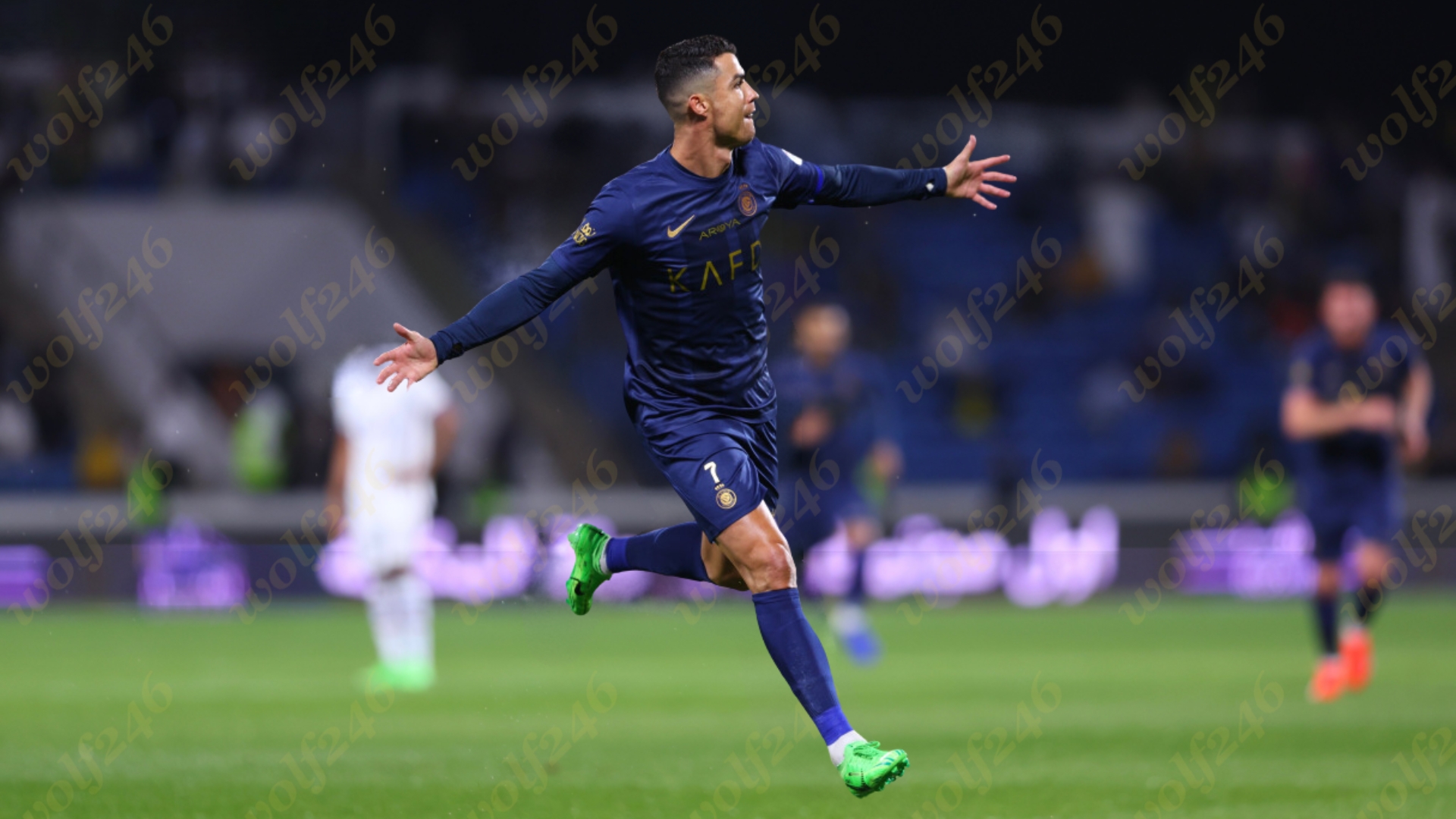 ពិតជាអស្ចារ្យណាស់! ត្រឹមតែ១០នាទី Ronaldo ស៊ុតបាល់ហ្វ្រីឃីកចូលទី 2គ្រាប់ [វីដេអូ]