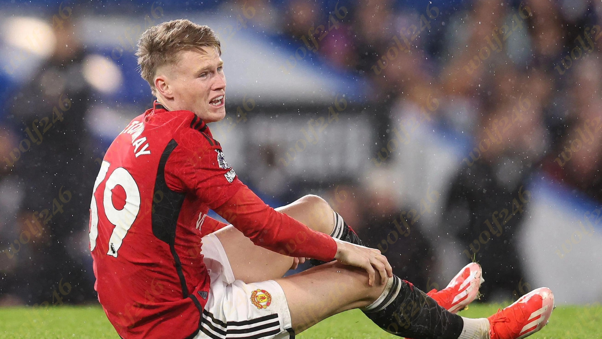 ខ្សែបម្រើឆ្នើម Man Utd ម្នាក់នឹងអវត្តមានជាង 3សប្តាហ៍ដោយសារបញ្ហារបួសជង្គង់