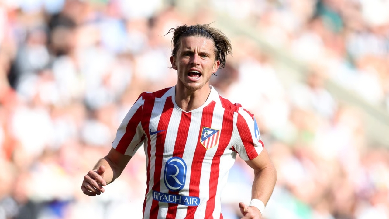 Aston Villa ជិតឈានដល់កិច្ចព្រមព្រៀងក្នុងការចុះហត្ថលេខាយកកីឡាករដែលមានប្រាក់ឈ្នួល £200,000 ក្នុងមួយសប្តាហ៍