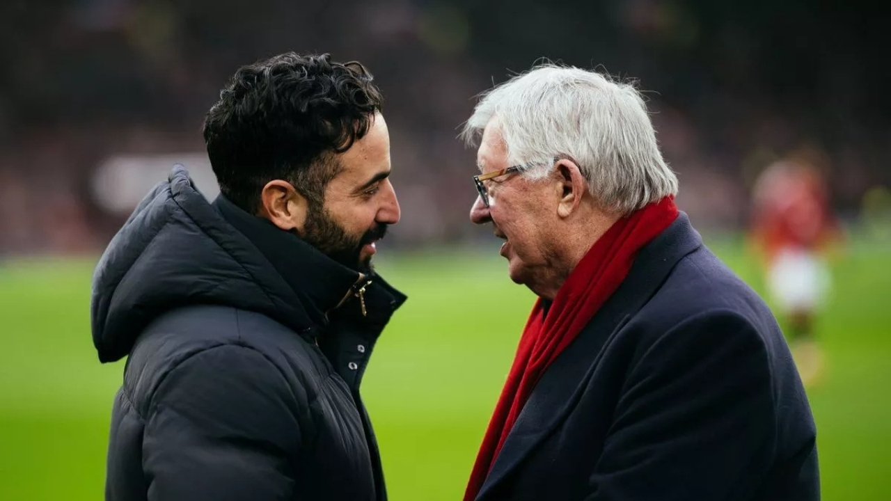 Sir Alex Ferguson បានប្រាប់ Man Utd ថាគួរតែងតាំងនរណារវាង Solskjaer និង Carrick