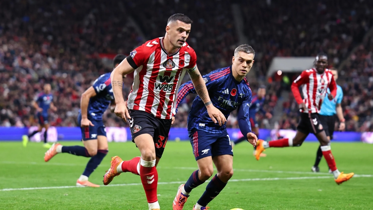 Granit Xhaka បានក្លាយជាកីឡាករសំខាន់សម្រាប់ក្លឹប Sunderland ដែលបានផ្ទេរមកពី Bayer Leverkusen